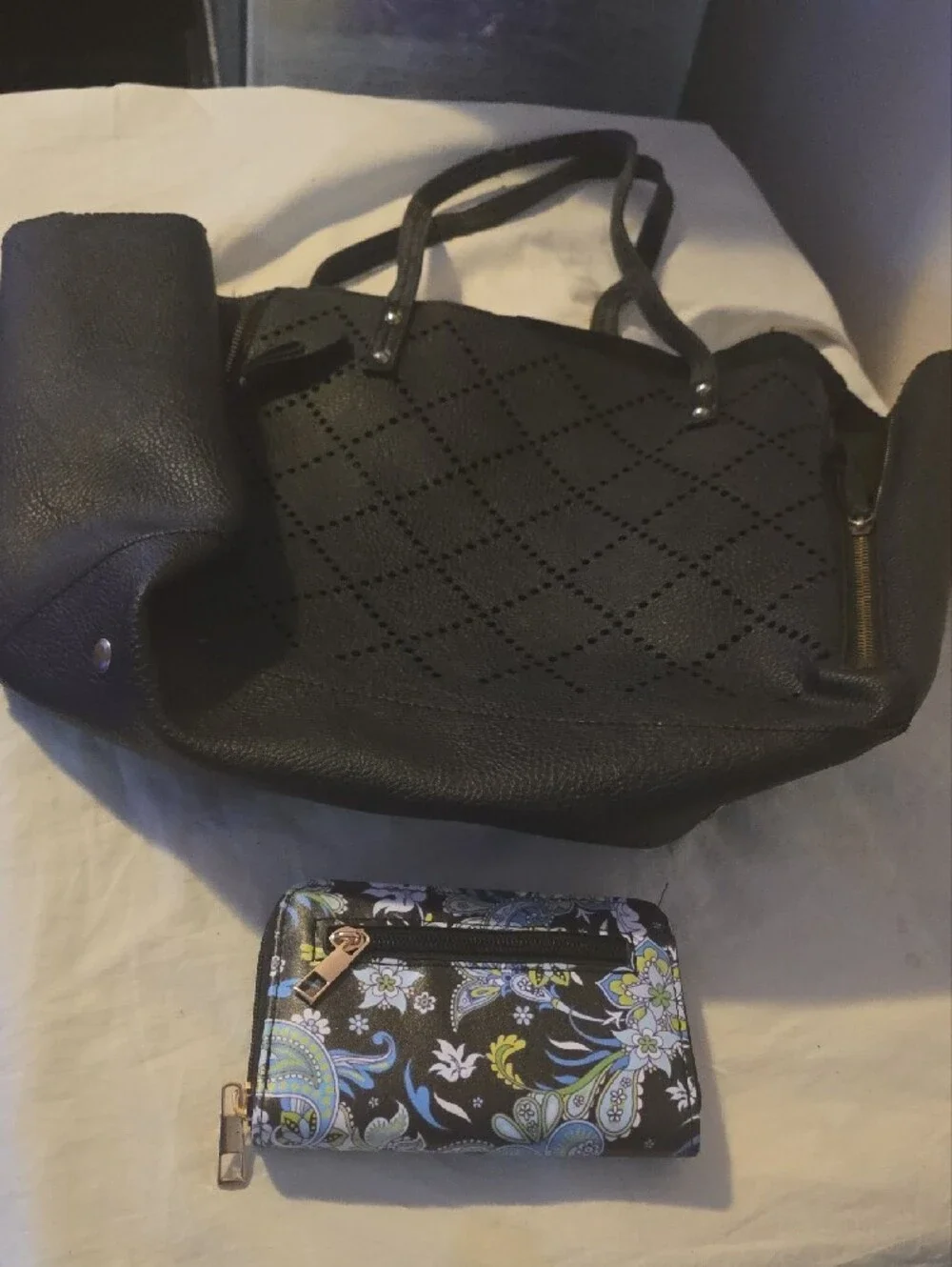 Black Women’s Tote Bag with Floral Zip Wallet